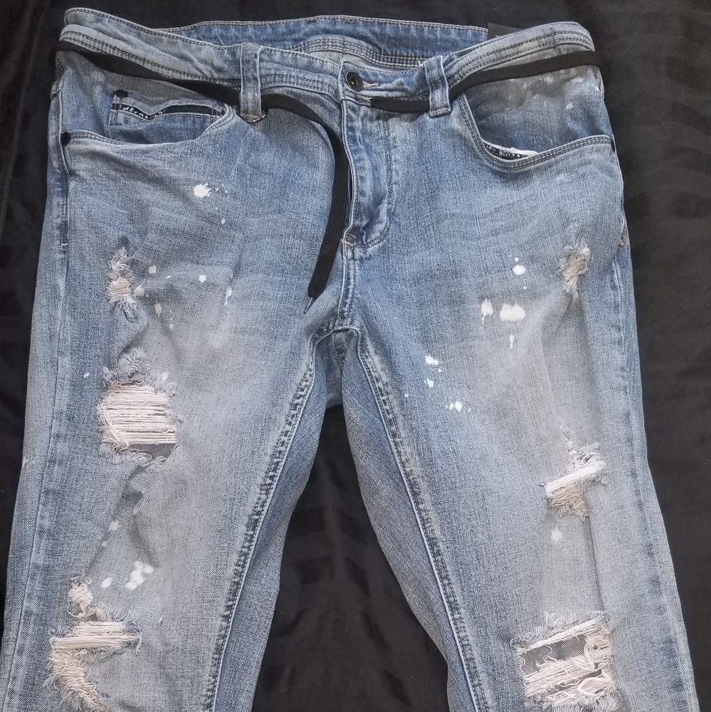 Empyre ripped/ bleached Jean's (zumiez brand )